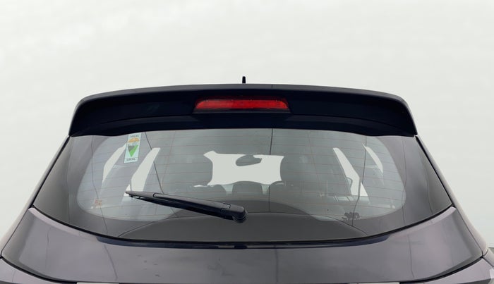 2022 Tata Safari XZ PLUS DARK EDITION, Diesel, Manual, 46,235 km, Rear Windshield