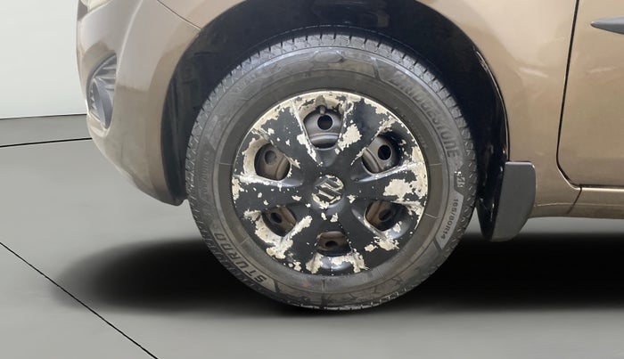 2015 Maruti Ritz VXI, Petrol, Manual, 1,33,317 km, Left Front Wheel