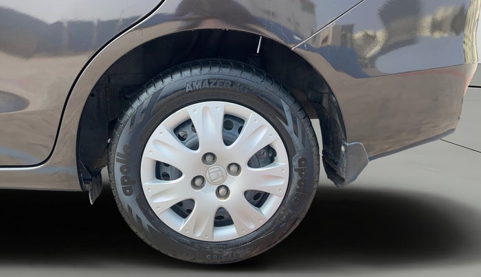 2017 Honda Amaze 1.2L I-VTEC S, Petrol, Manual, 69,673 km, Left Rear Wheel