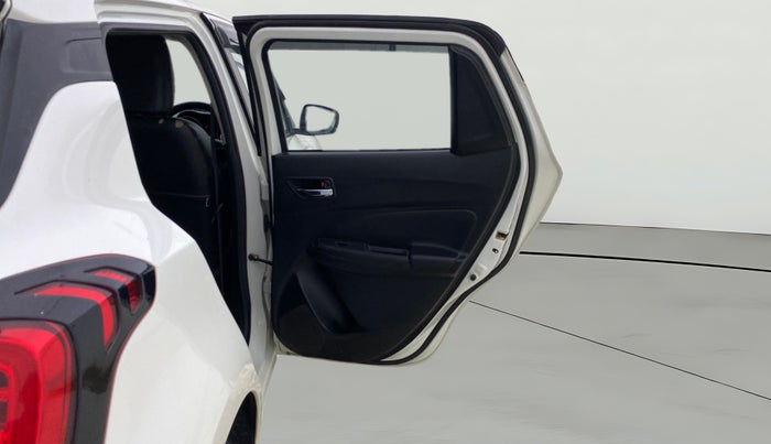 2022 Maruti Swift VXI, Petrol, Manual, 38,218 km, RHS Rear Door