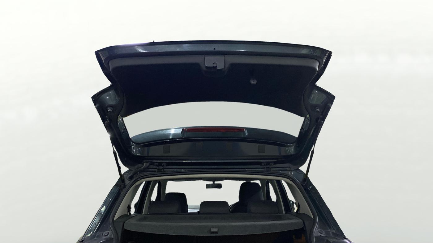 2022 Volkswagen TAIGUN HIGHLINE 1.0 TSI MT, Petrol, Manual, 21,047 km, Boot Door Open