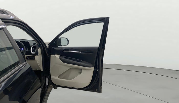 2021 KIA SONET HTX 1.0 IMT, Petrol, Manual, 21,463 km, RHS Front Door