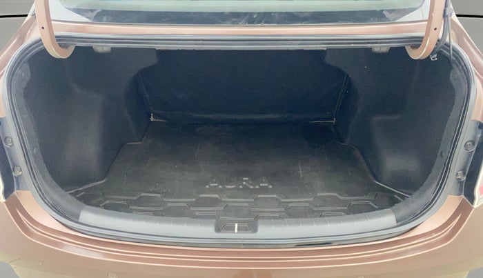 2020 Hyundai AURA SX 1.2, Petrol, Manual, 39,969 km, Boot Open Zoomed View