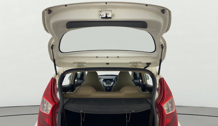 2017 Hyundai Eon SPORTZ, Petrol, Manual, 37,099 km, Boot Door Open