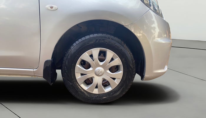 2018 Nissan Micra Active XL O, Petrol, Manual, 18,143 km, Right Front Wheel