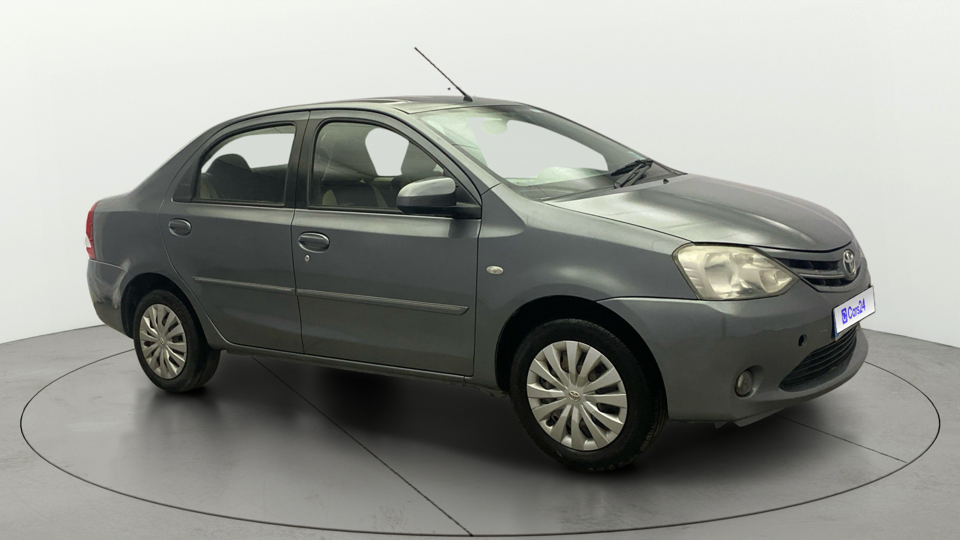 2013 Toyota Etios   2010-2011 G