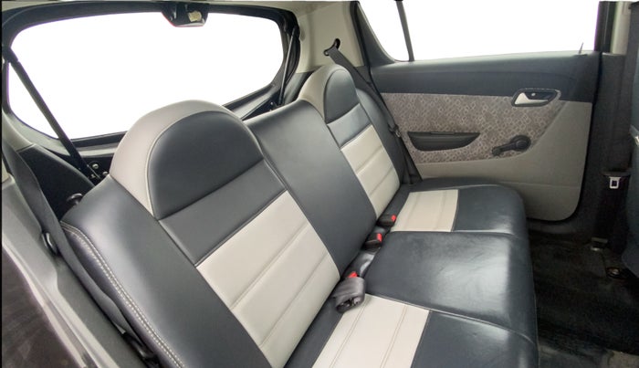 2018 Maruti Alto 800 LXI, Petrol, Manual, 27,472 km, Right Side Rear Door Cabin