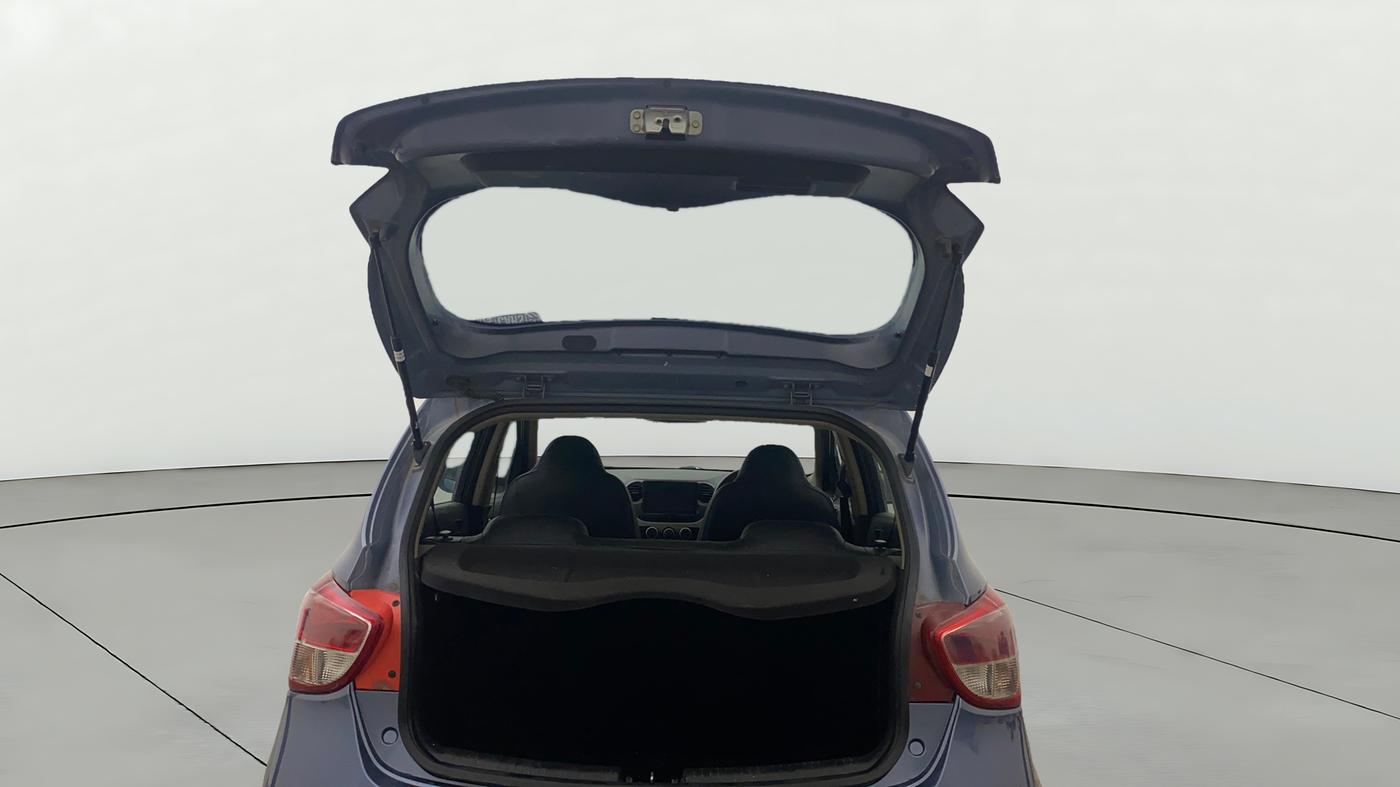 2017 Hyundai Grand i10 MAGNA 1.2 KAPPA VTVT, Petrol, Manual, 1,17,296 km, Boot Open Zoomed View