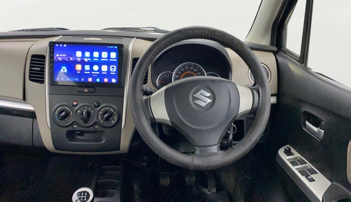 2013 Maruti Wagon R 1.0 VXI, Petrol, Manual, 31,278 km, Steering Wheel Close Up