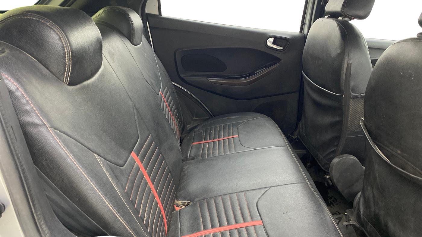 2018 Ford FREESTYLE TITANIUM 1.2 PETROL, Petrol, Manual, 82,931 km, Right Side Rear Door Cabin