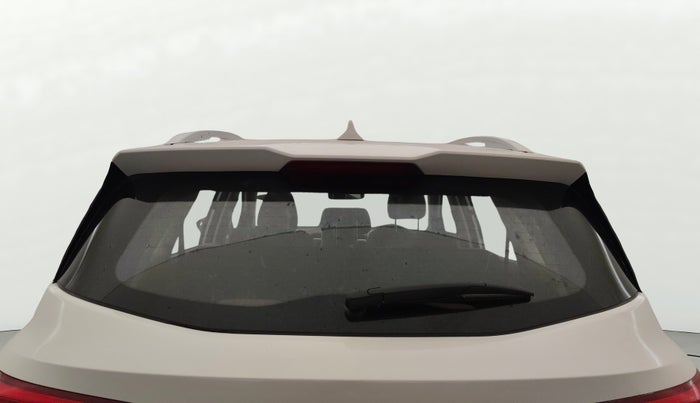 2023 MG HECTOR PLUS SHARP PRO 1.5 PETROL TURBO CVT 7 STR, Petrol, Automatic, 22,912 km, Rear Windshield