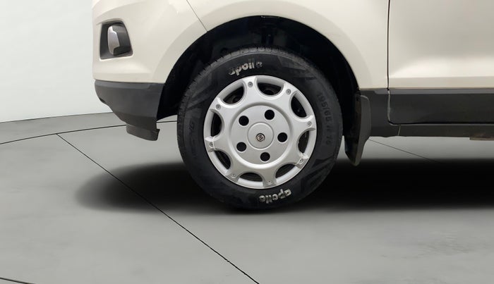 2017 Ford Ecosport TREND 1.5L DIESEL, Diesel, Manual, 1,22,815 km, Left Front Wheel