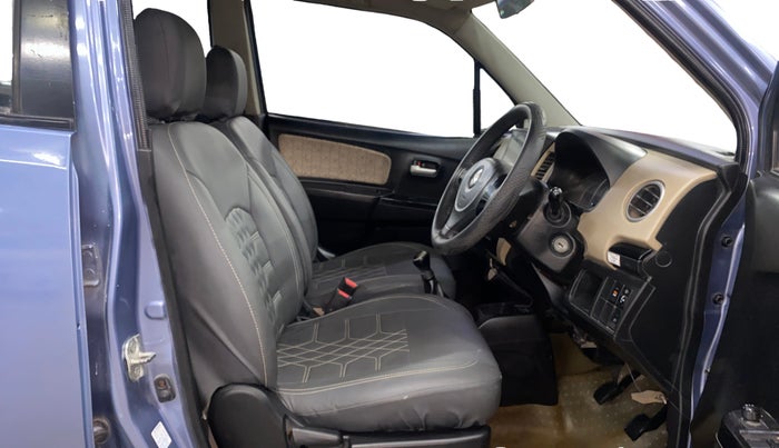 2017 Maruti Wagon R 1.0 VXI+, Petrol, Manual, 93,122 km, Right Side Front Door Cabin