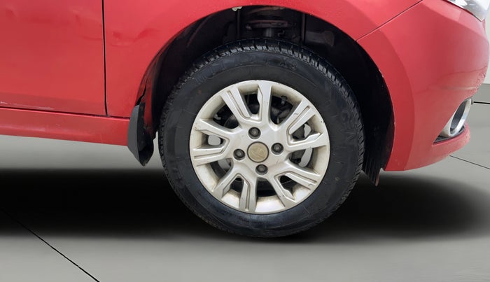 2018 Tata Tiago XZ PETROL, Petrol, Manual, 16,642 km, Right Front Wheel
