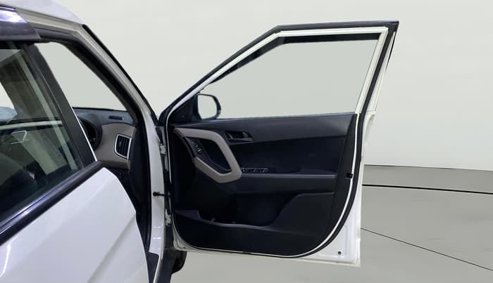 2018 Hyundai Creta E PLUS 1.6 PETROL, Petrol, Manual, 58,909 km, RHS Front Door
