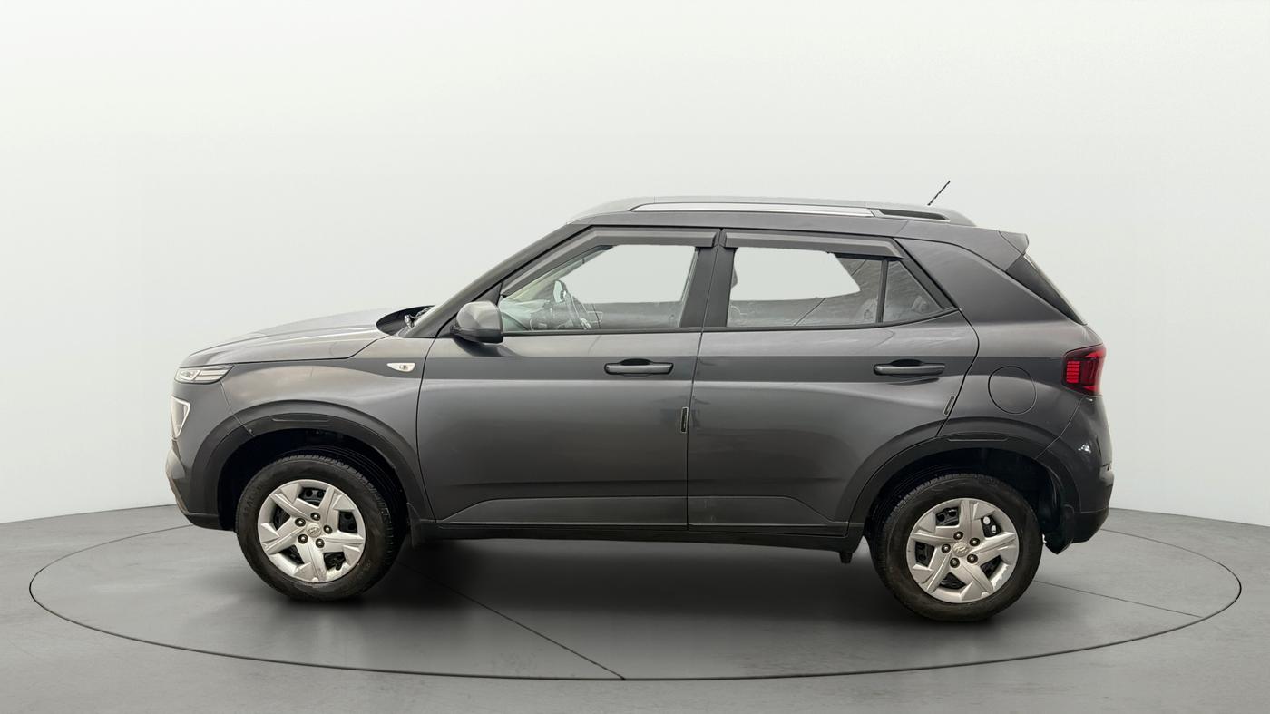 2021 Hyundai VENUE S 1.2, Petrol, Manual, 89,300 km, Left Side