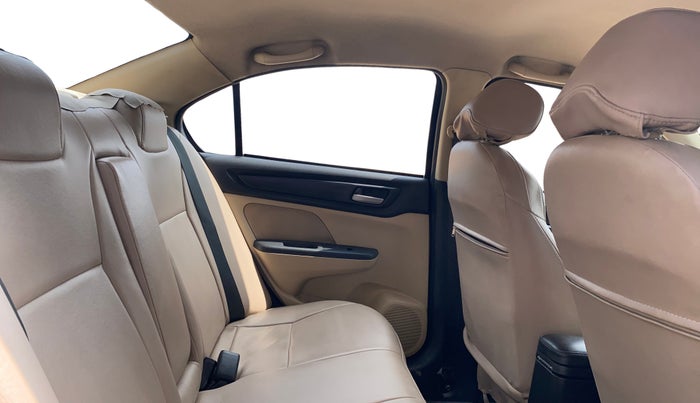 2018 Honda Amaze 1.2L I-VTEC V CVT, Petrol, Automatic, 48,793 km, Right Side Rear Door Cabin