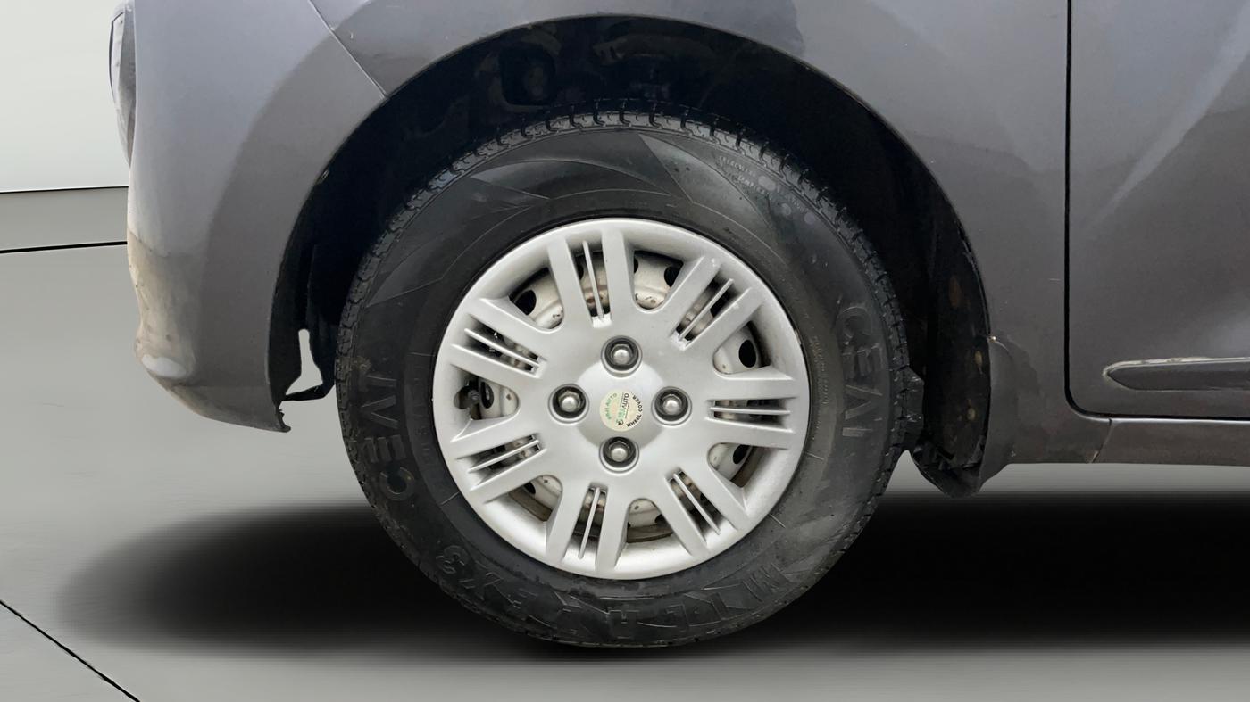 2021 Hyundai NEW SANTRO SPORTZ EXECUTIVE MT CNG, CNG, Manual, 52,384 km, Left Front Wheel
