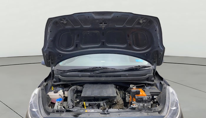 2022 Hyundai GRAND I10 NIOS SPORTZ AMT 1.2 KAPPA VTVT, Petrol, Automatic, 32,622 km, Open Bonet