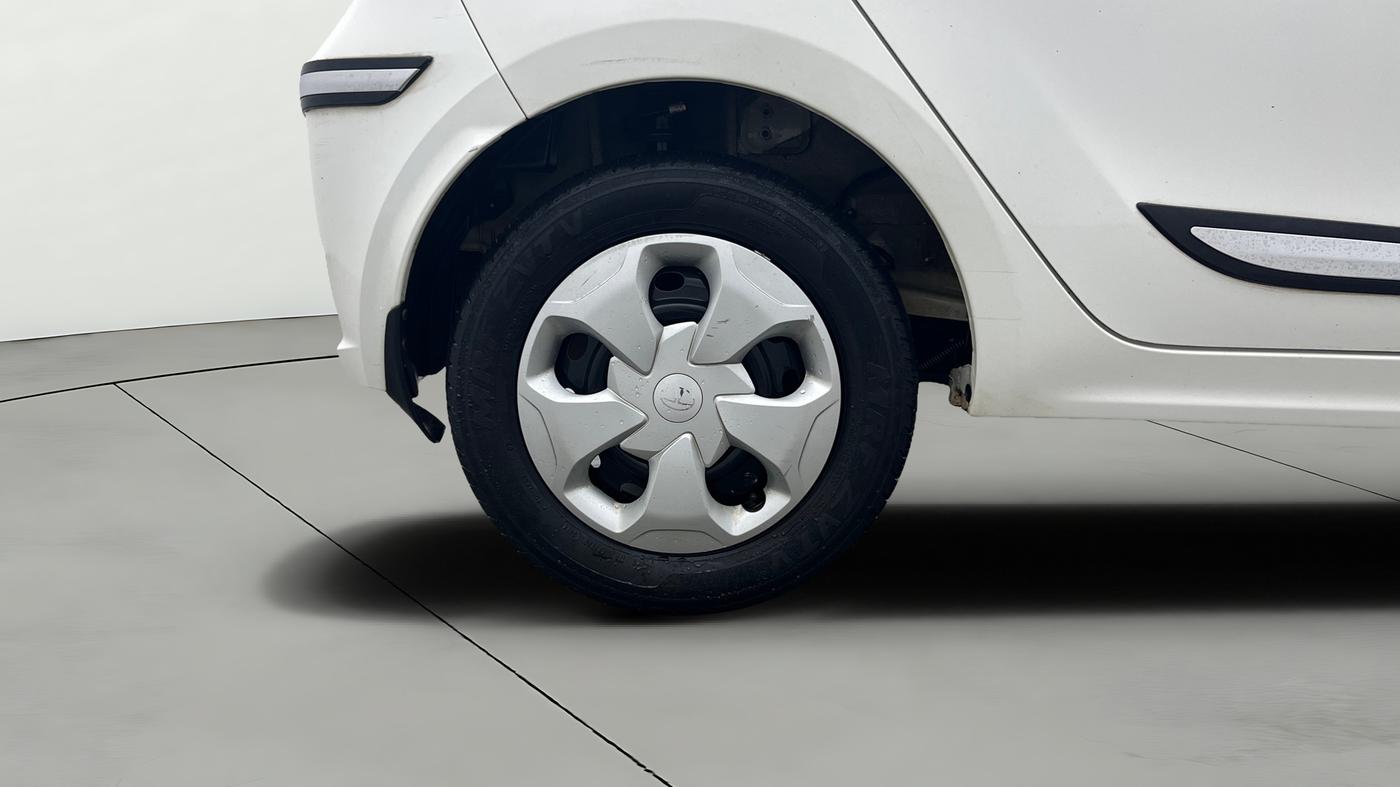 2024 Tata Tiago XM PETROL, Petrol, Manual, 19,986 km, Right Rear Wheel