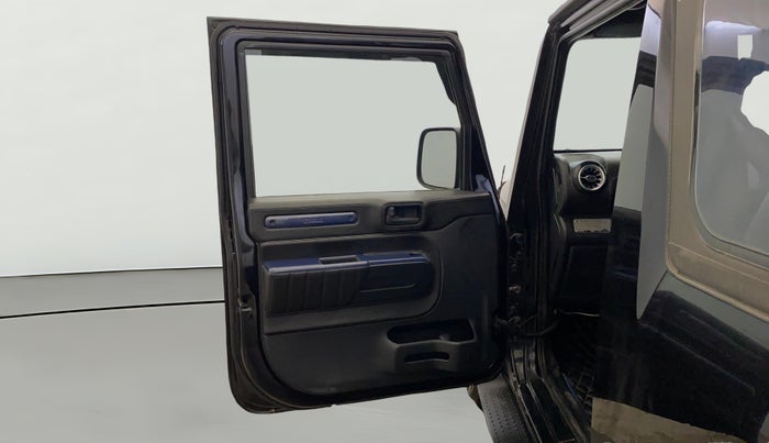 2021 Mahindra Thar LX  P 4WD AT CONVERTIBLE, Petrol, Automatic, 40,907 km, LHS Front Door
