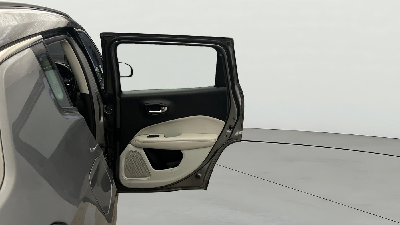2018 Jeep Compass LIMITED PLUS PETROL AT, Petrol, Automatic, 94,720 km, RHS Rear Door