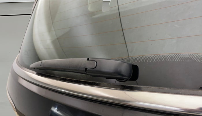 2020 Jeep Compass LONGITUDE PLUS 1.4 PETROL AT, Petrol, Automatic, 68,732 km, Rear Wiper