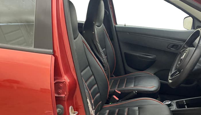 2021 Renault Kwid RXT 1.0 AMT (O), Petrol, Automatic, 75,514 km, Right Side Front Door Cabin