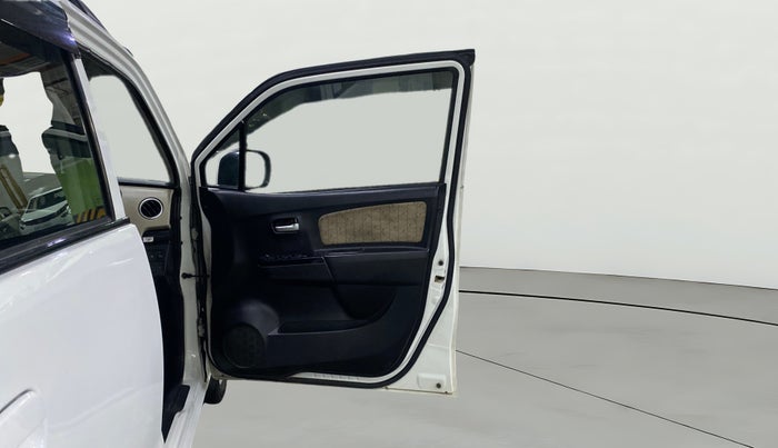 2018 Maruti Wagon R 1.0 VXI, Petrol, Manual, 85,514 km, RHS Front Door