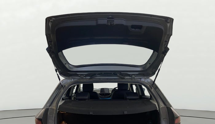 2022 Tata ALTROZ XZA PLUS, Petrol, Automatic, 14,740 km, Boot Door Open