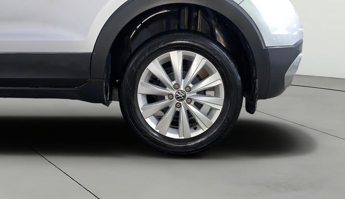 2024 Volkswagen TAIGUN COMFORTLINE 1.0 TSI MT, Petrol, Manual, 38,062 km, Left Rear Wheel