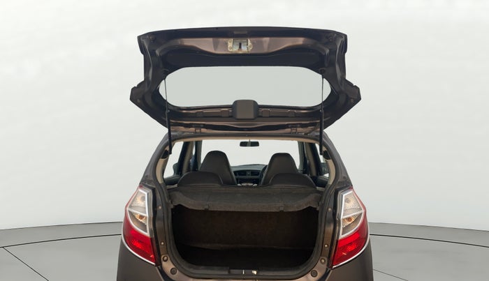 2016 Maruti Alto K10 VXI, Petrol, Manual, 59,974 km, Boot Door Open