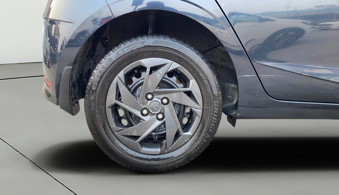 2023 Hyundai NEW I20 MAGNA 1.2 MT, Petrol, Manual, 39,296 km, Right Rear Wheel