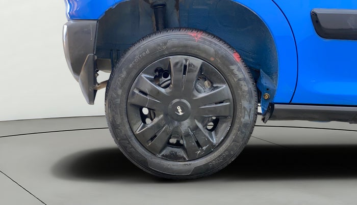 2022 Maruti S PRESSO VXI (O), Petrol, Manual, 38,373 km, Right Rear Wheel