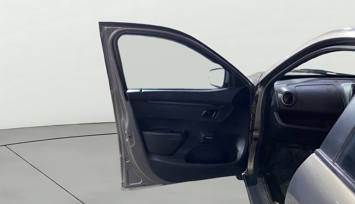 2017 Renault Kwid RXL 1.0, Petrol, Manual, 63,116 km, LHS Front Door