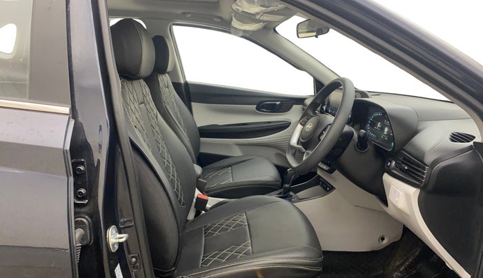 2025 Hyundai NEW I20 Sportz (O) 1.2 IVT, Petrol, Automatic, 2,915 km, Right Side Front Door Cabin