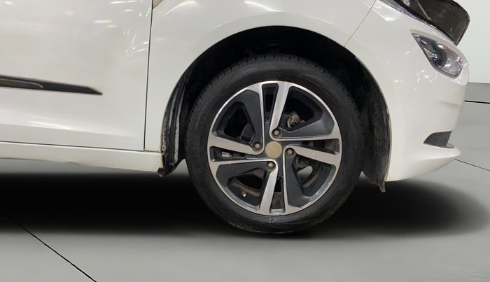 2020 Tata ALTROZ XZ (O) PETROL, Petrol, Manual, 50,792 km, Right Front Wheel