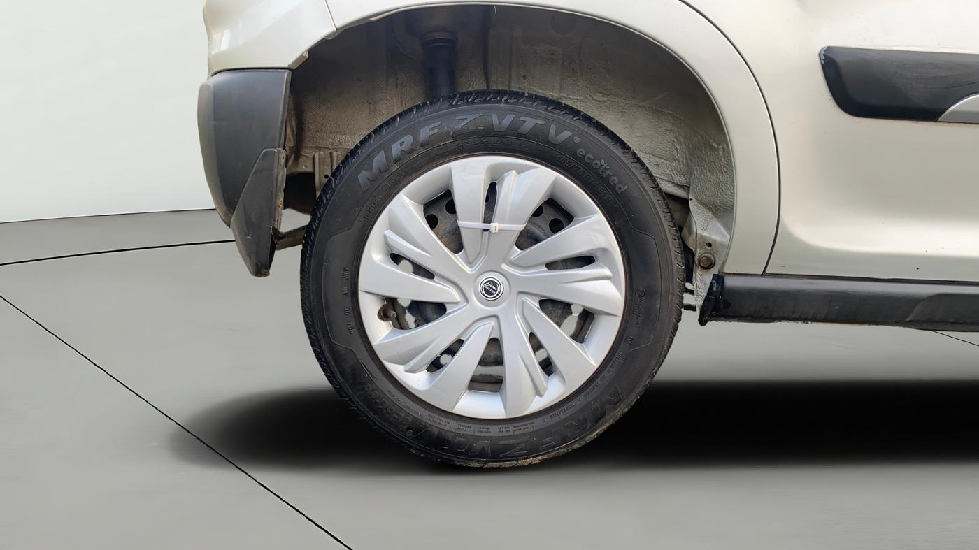 2021 Maruti S PRESSO VXI CNG, CNG, Manual, 29,134 km, Right Rear Wheel
