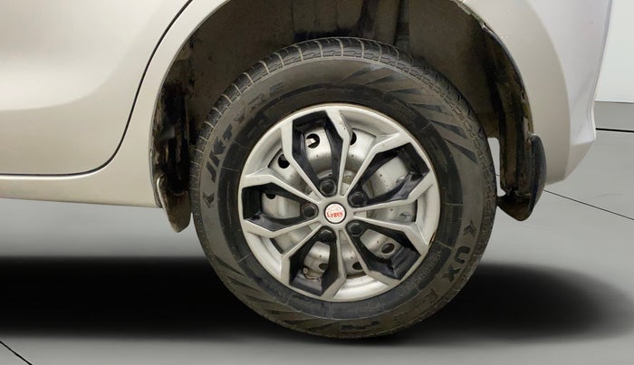 2023 Maruti Swift LXI, Petrol, Manual, 37,806 km, Left Rear Wheel