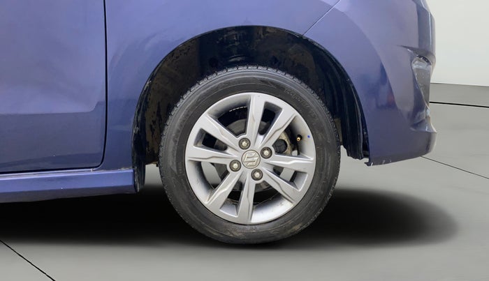 2018 Maruti Wagon R 1.0 VXI+ (O) MT, Petrol, Manual, 33,300 km, Right Front Wheel