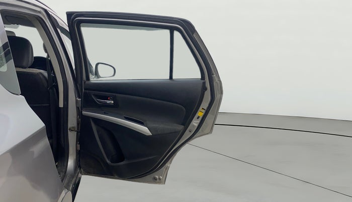 2017 Maruti S Cross ZETA 1.3, Diesel, Manual, 75,214 km, RHS Rear Door