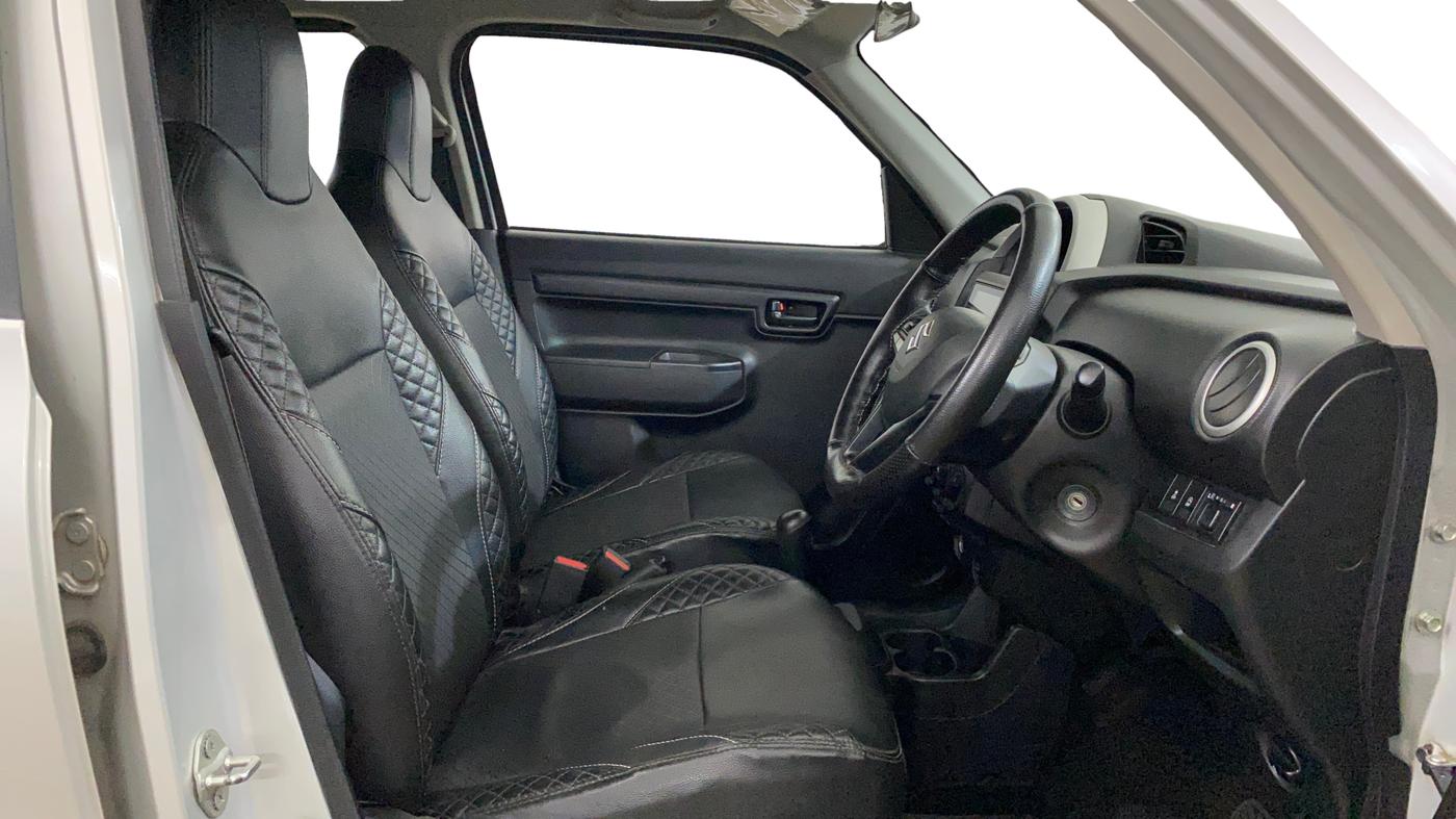 2022 Maruti S PRESSO VXI PLUS (O) AMT, Petrol, Automatic, 32,569 km, Right Side Front Door Cabin
