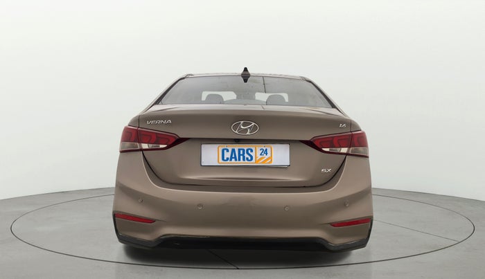 2019 Hyundai Verna 1.6 VTVT SX, Petrol, Manual, 78,537 km, Back/Rear