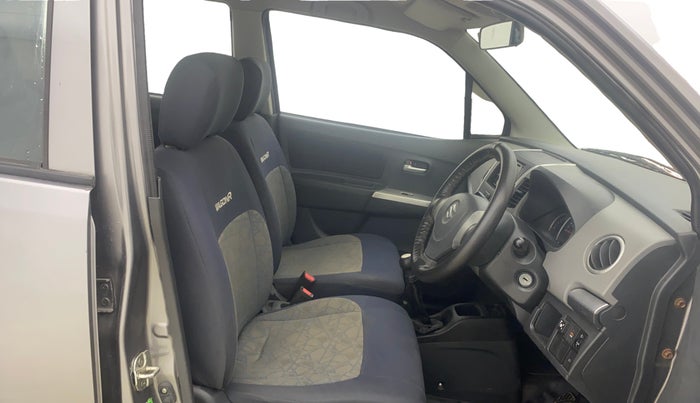 2012 Maruti Wagon R 1.0 VXI, CNG, Manual, 64,965 km, Right Side Front Door Cabin