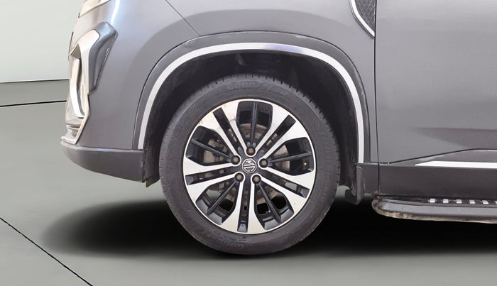 2021 MG HECTOR PLUS SHARP 2.0 DIESEL TURBO MT 6-STR, Diesel, Manual, 46,102 km, Left Front Wheel