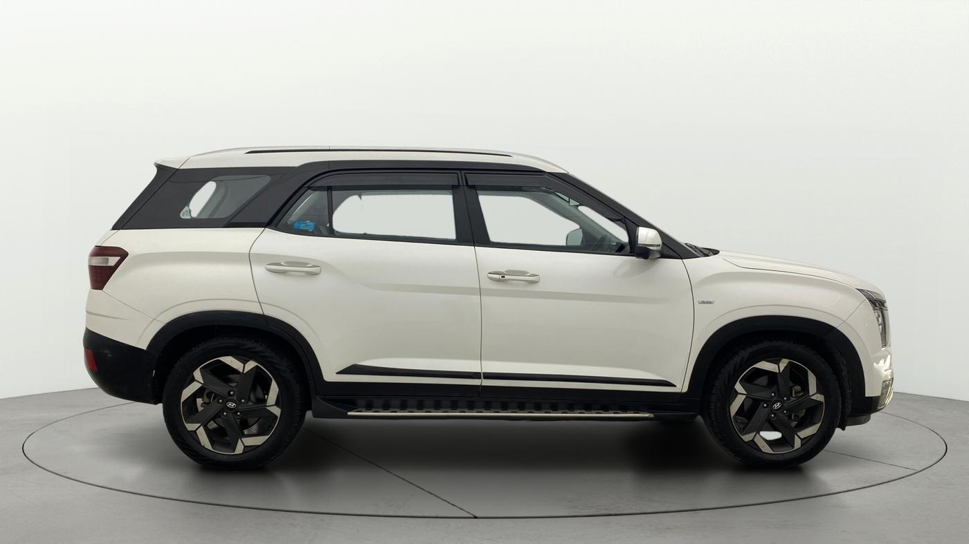 2021 Hyundai ALCAZAR 2.0 SIGNATURE (O) AT 6STR, Petrol, Automatic, 49,185 km, Right Side View