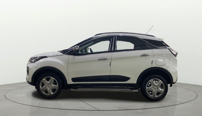 2022 Tata NEXON XM PETROL, Petrol, Manual, 54,531 km, Left Side
