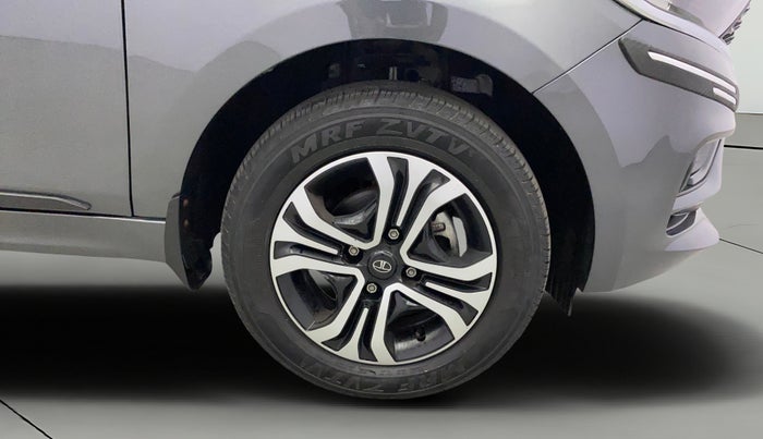 2024 Tata Tiago XT (O) PETROL, Petrol, Manual, 7,625 km, Right Front Wheel