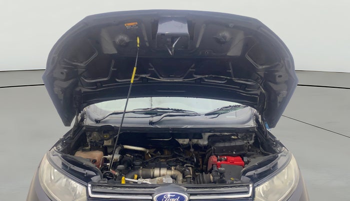 2013 Ford Ecosport TITANIUM 1.5L DIESEL, Diesel, Manual, 1,25,145 km, Open Bonet