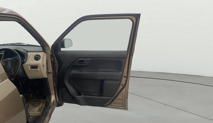 2022 Maruti New Wagon-R LXI CNG (O) 1.0, CNG, Manual, 56,484 km, RHS Front Door